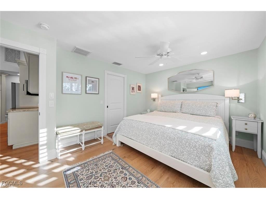 1731 Venus Drive Sanibel FL 33957 2025016859 image16
