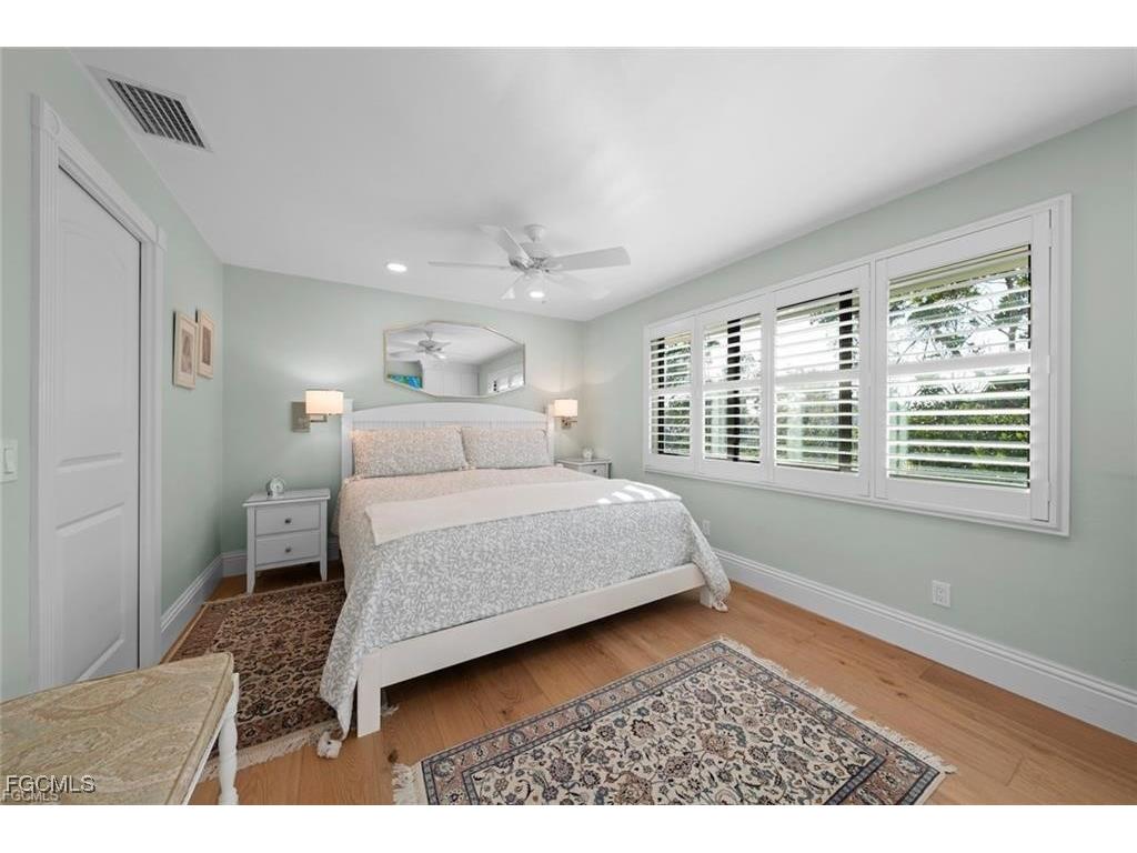 1731 Venus Drive Sanibel FL 33957 2025016859 image17
