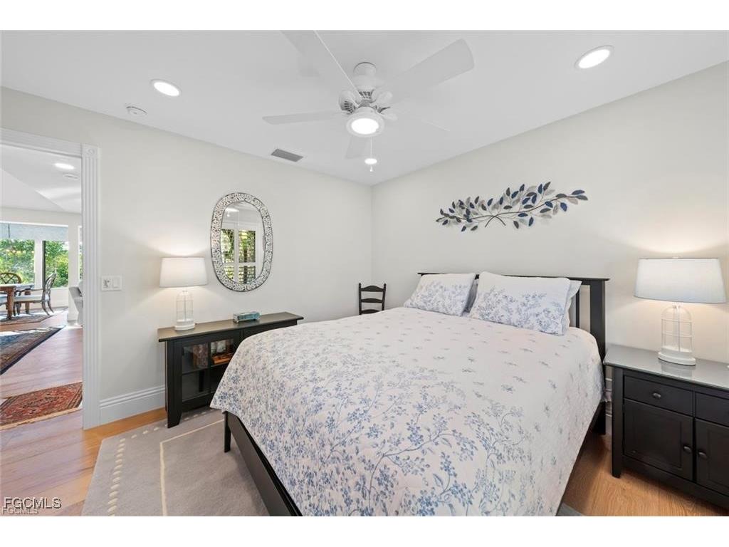 1731 Venus Drive Sanibel FL 33957 2025016859 image21