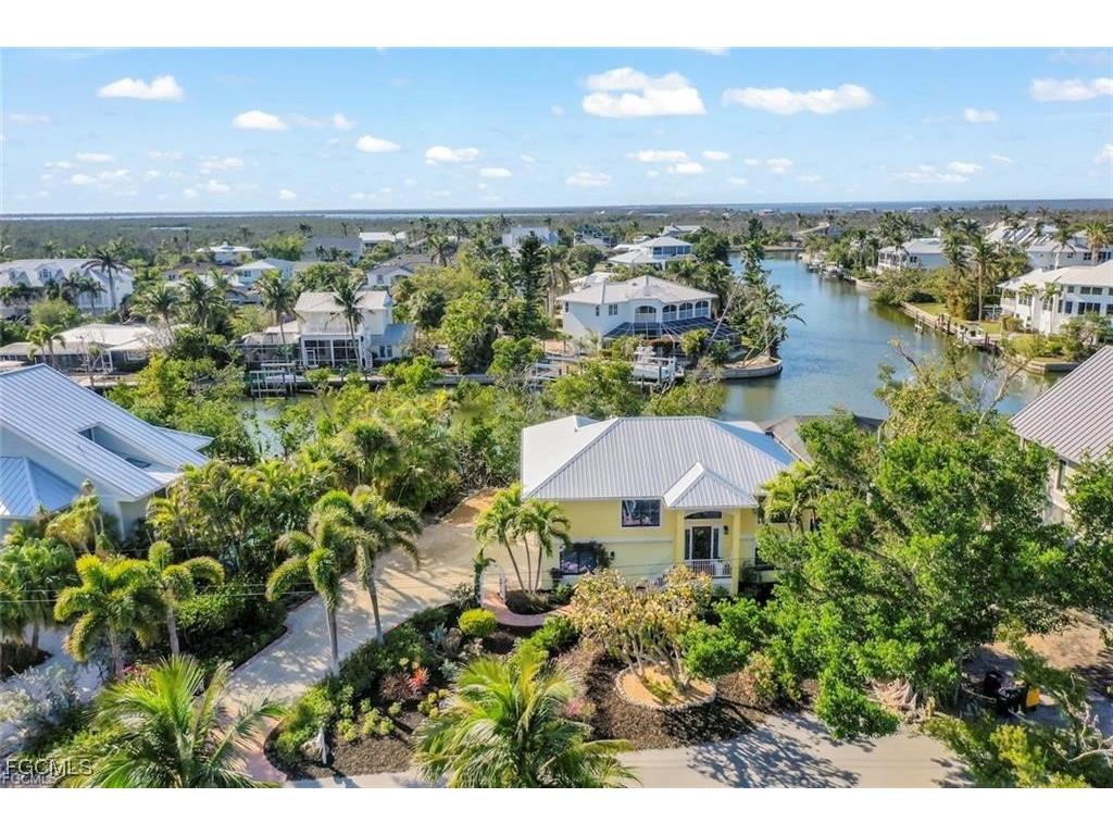 1731 Venus Drive Sanibel FL 33957 2025016859 image43