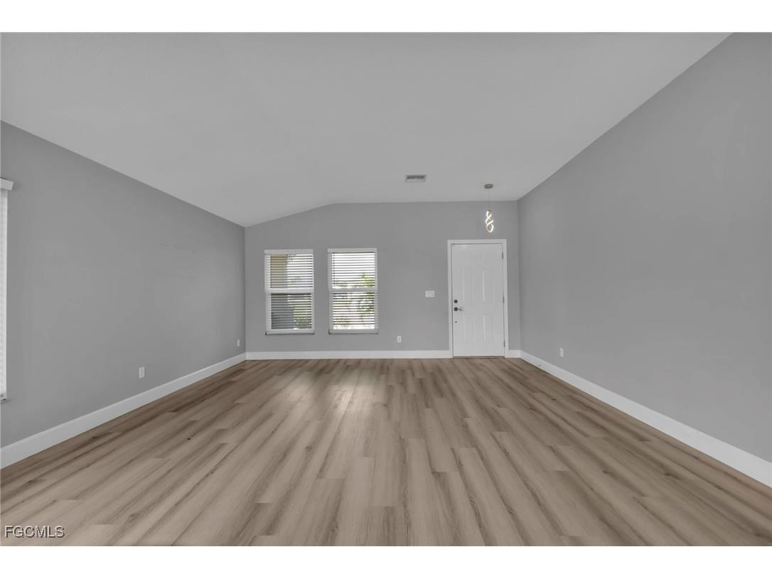 17314 Cape Horn Boulevard Punta Gorda FL 33955 2025023372 image4