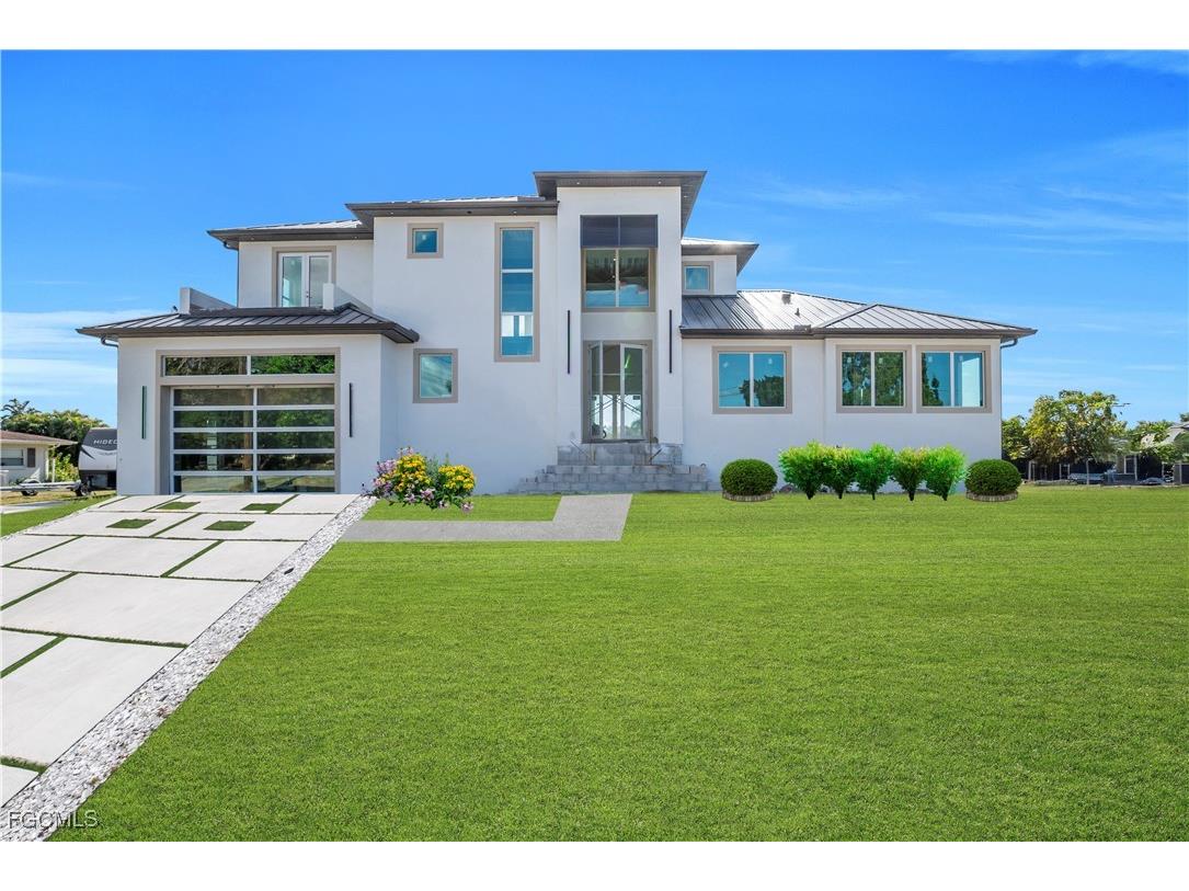 1732 Cascade Way North Fort Myers FL 33901 2026006279 image1