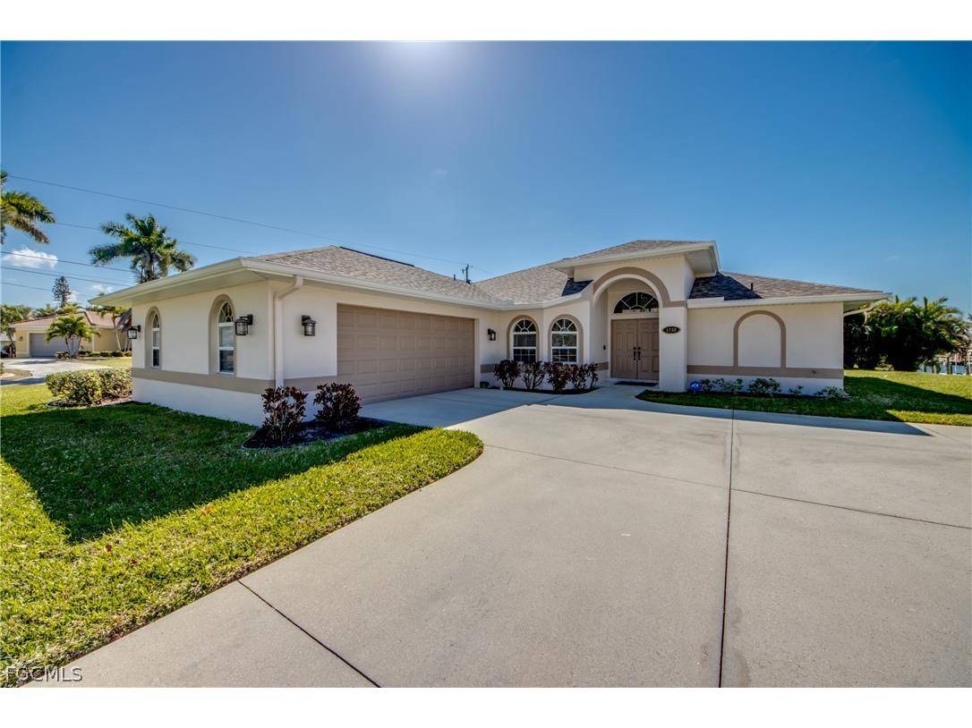 1732 Palaco Grande Parkway Cape Coral FL 33904 2026010467 image1