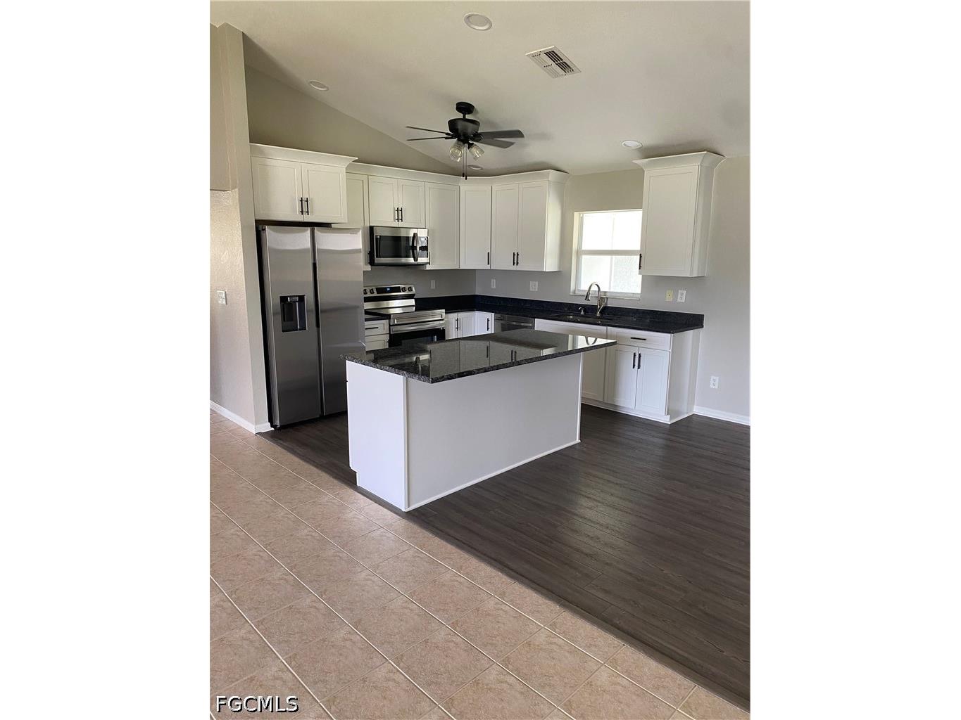 1732 SW 31st Lane Cape Coral FL 33914 2026028466 image2