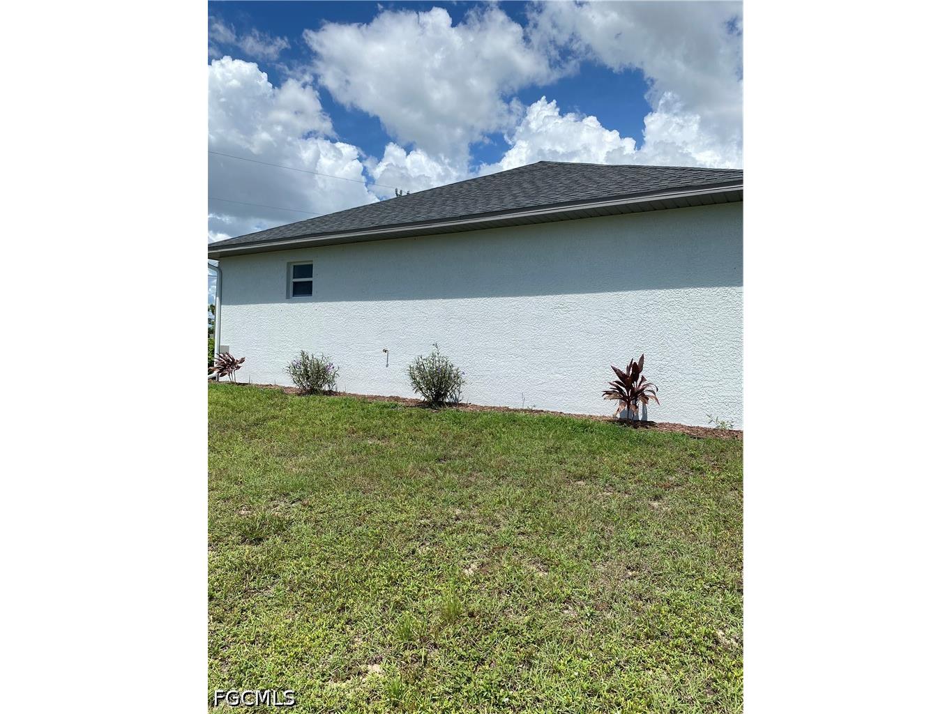 1732 SW 31st Lane Cape Coral FL 33914 2026028466 image23