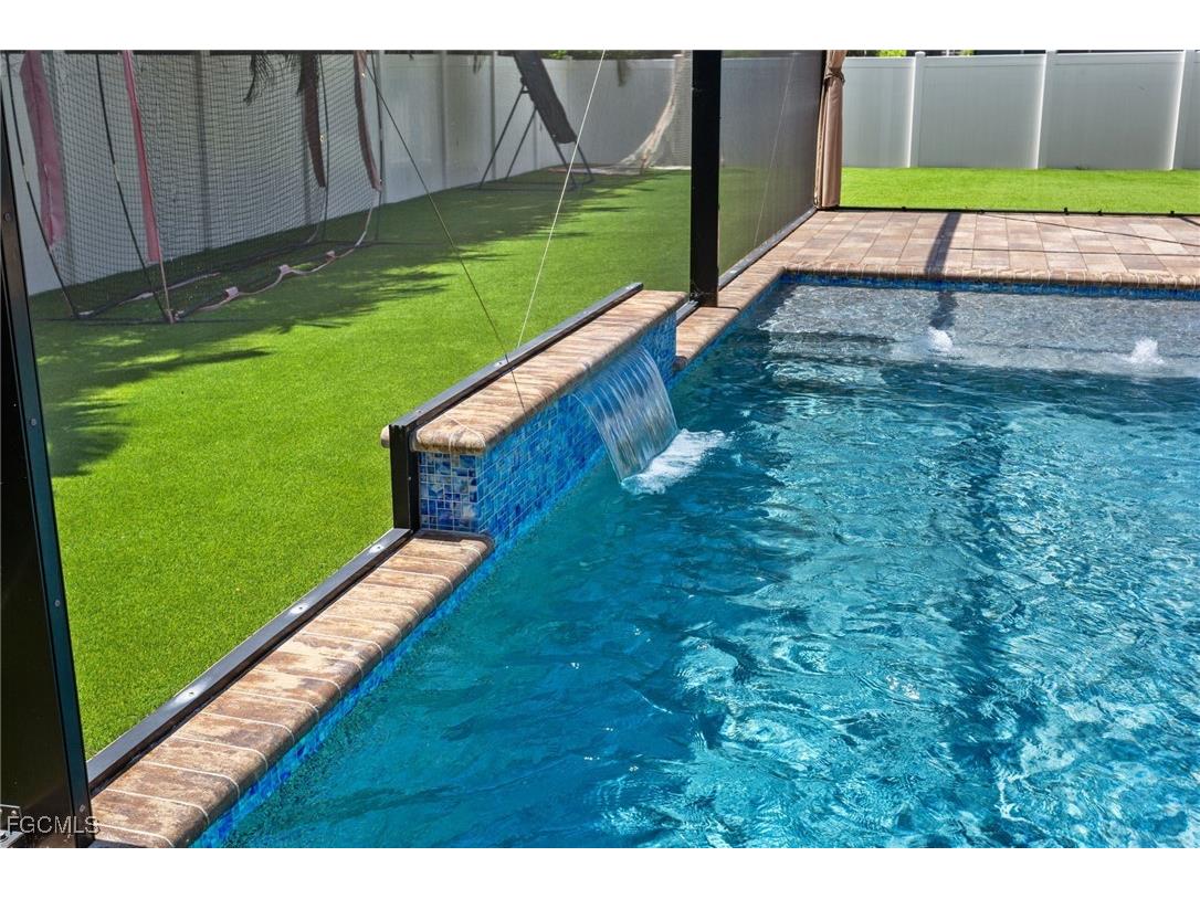 1732 SW 51st Street Cape Coral FL 33914 2025012711 image33