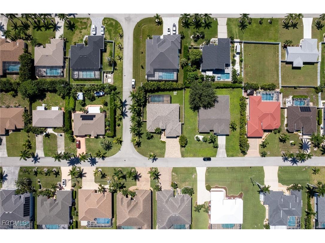 1732 SW 51st Street Cape Coral FL 33914 2025012711 image40