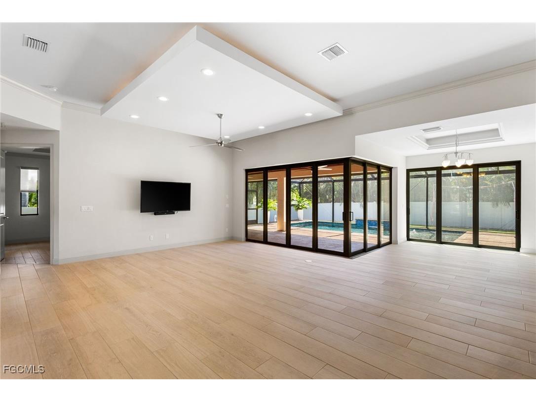 1732 SW 51st Street Cape Coral FL 33914 2025012711 image5