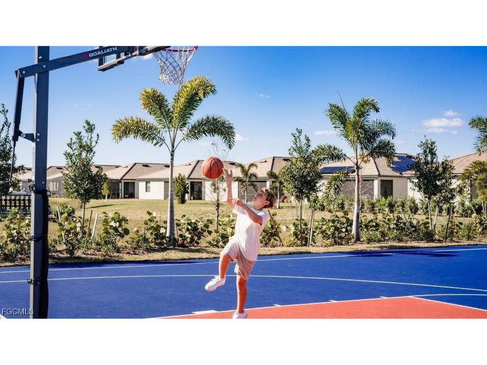 17323 Monte Isola Way North Fort Myers FL 33917 2025015419 image6