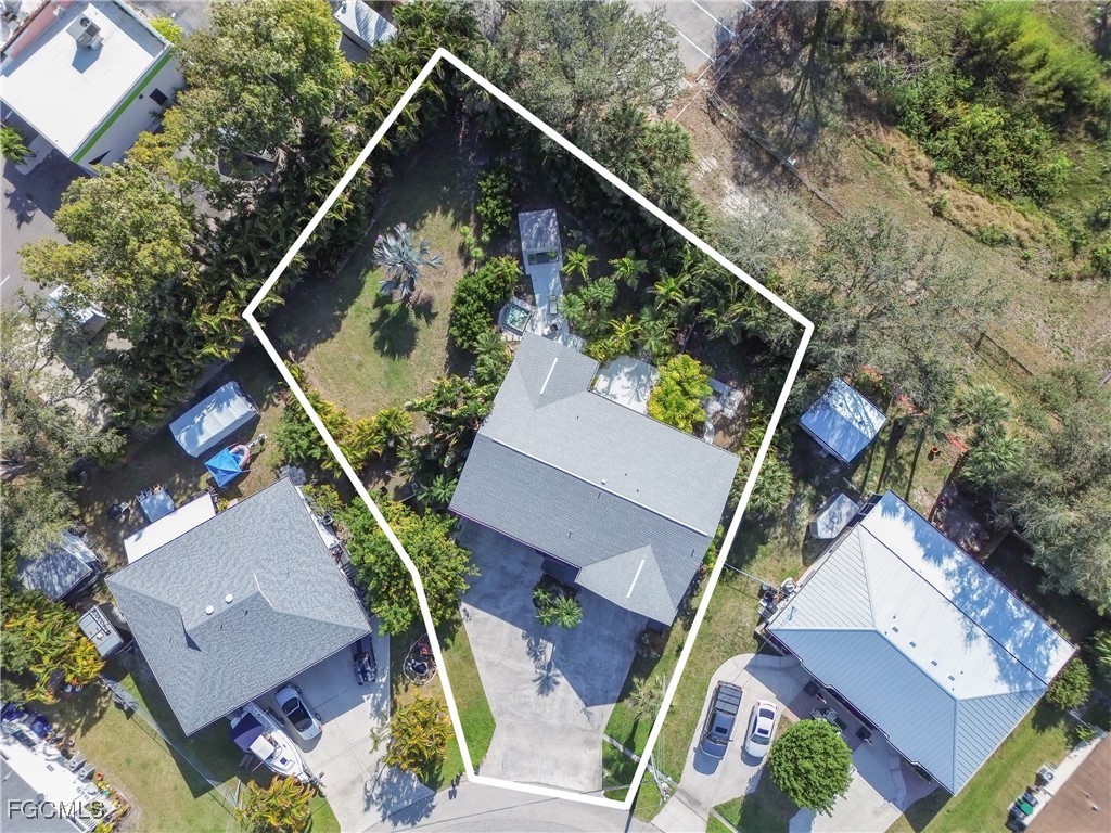 17324/17326 Whitewater Court #326 Fort Myers Beach FL 33931 2026002284 image2