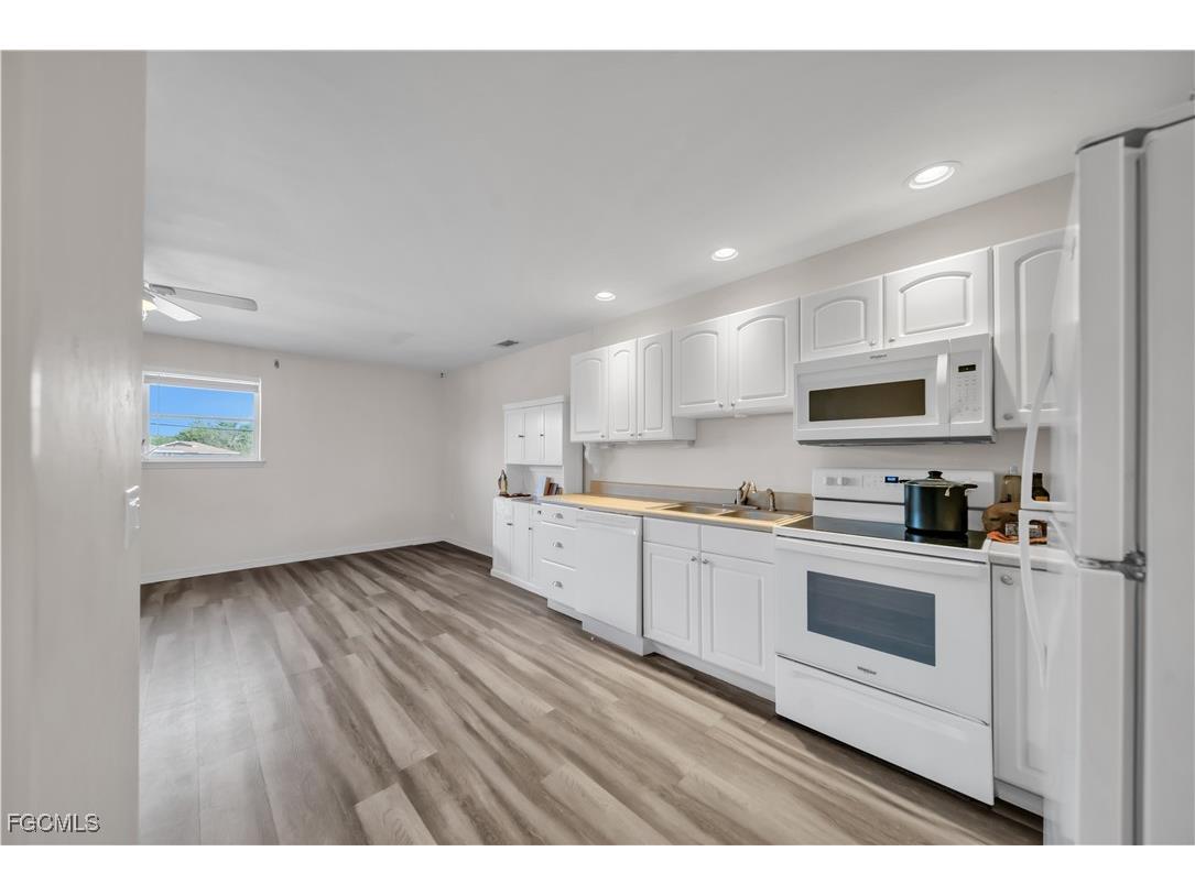 17324/17326 Whitewater Court #326 Fort Myers Beach FL 33931 2026002284 image27