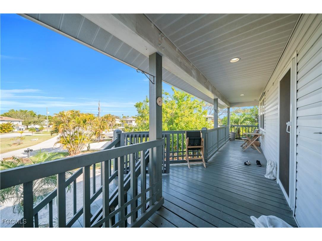 17324/17326 Whitewater Court #326 Fort Myers Beach FL 33931 2026002284 image4