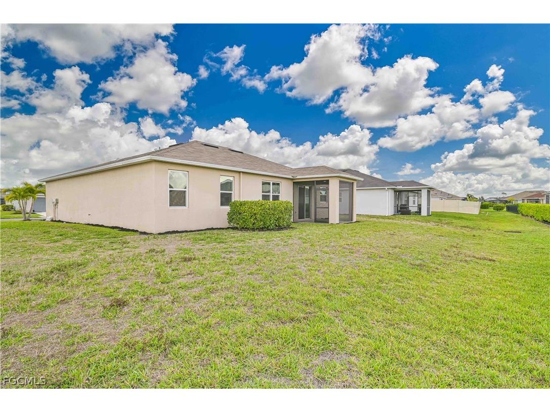 17325 Coastal Ridge Drive Fort Myers FL 33908 2026012876 image2
