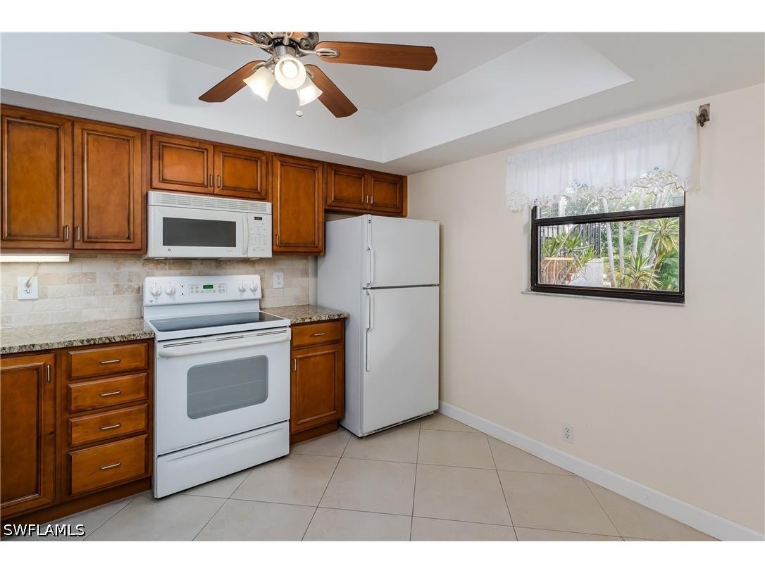 1733 Courtyard Way #B103 Naples FL 34112 226025312 image16