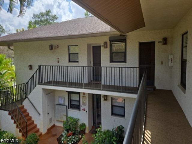1733 Courtyard Way #B205 Naples FL 34112 2026024341 image1