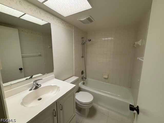 1733 Courtyard Way #B205 Naples FL 34112 2026024341 image8