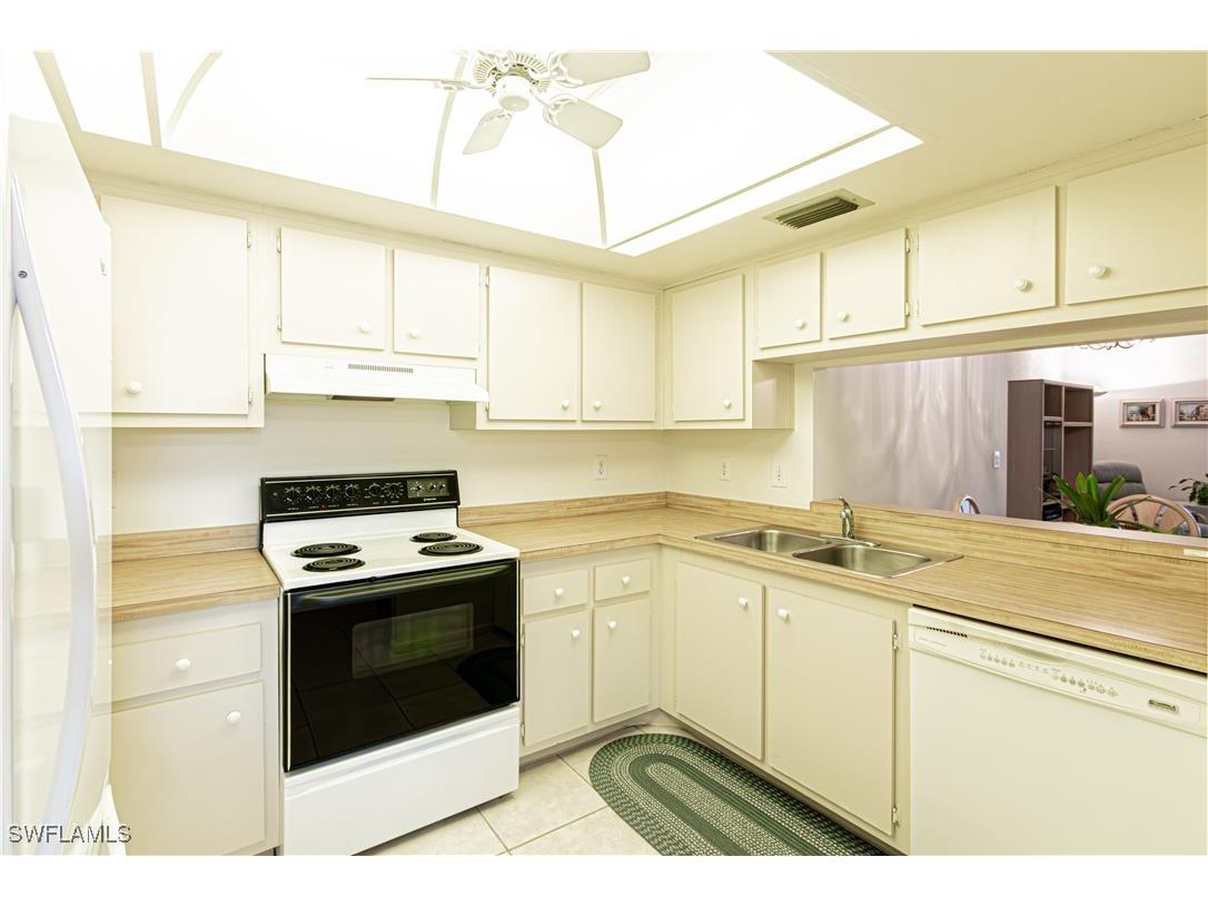 1733 Courtyard Way #B205 Naples FL 34112 225060655 image19