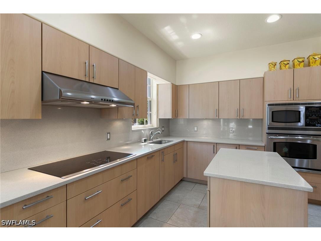 1733 Gulfstar Drive S #302 Naples FL 34112 226018034 image18