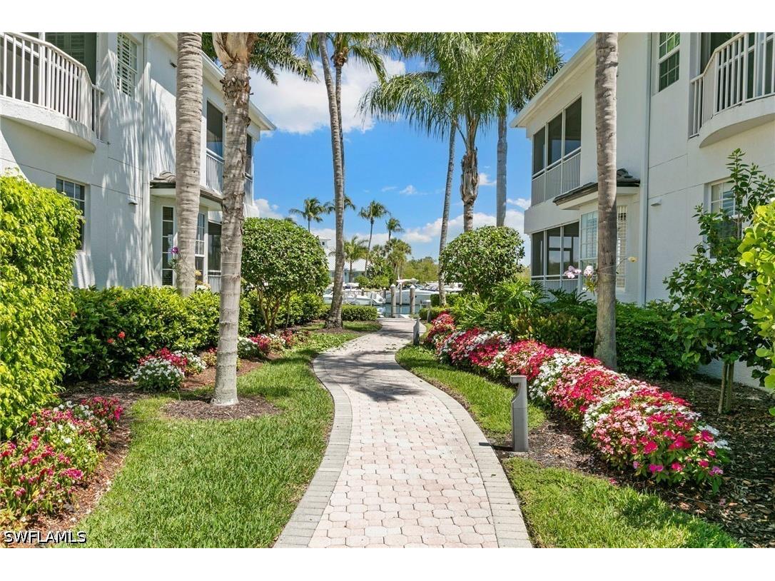 1733 Gulfstar Drive S #302 Naples FL 34112 226018034 image38