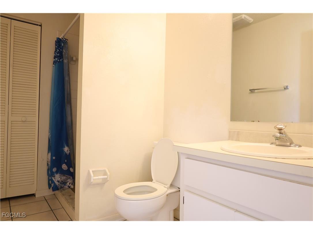 1733 NE 7th Place Cape Coral FL 33909 2025012132 image20