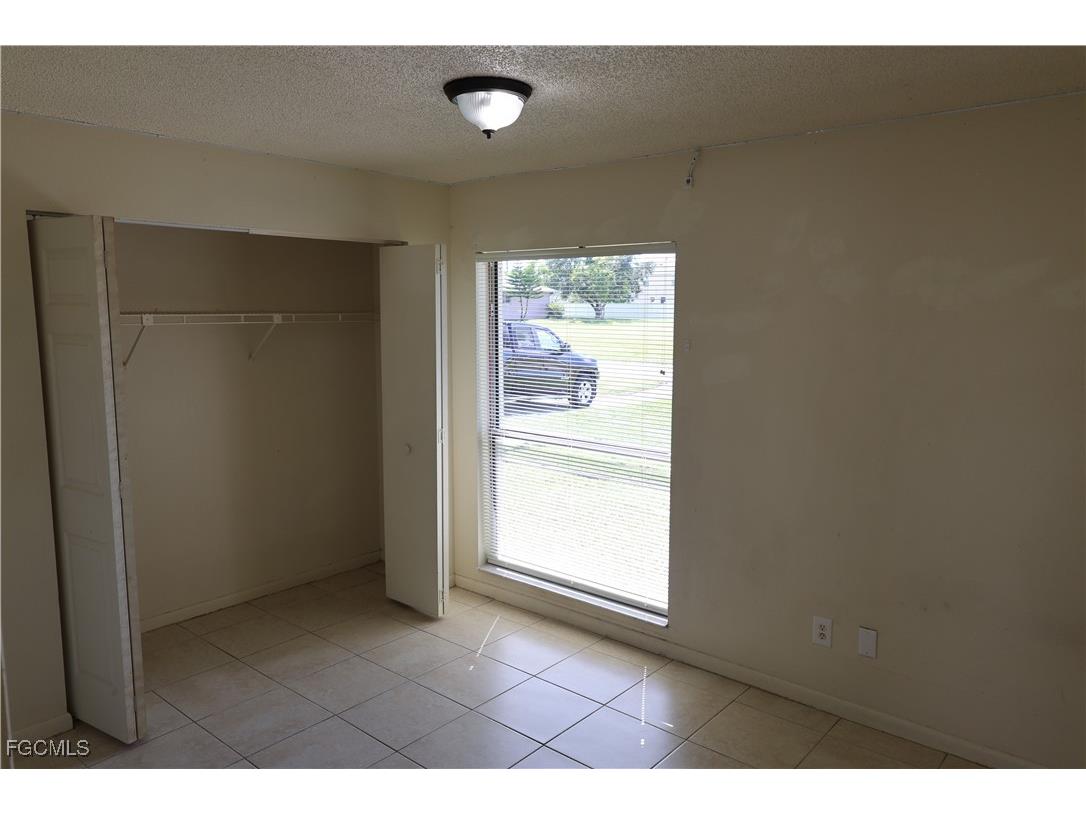 1733 NE 7th Place Cape Coral FL 33909 2025012132 image22