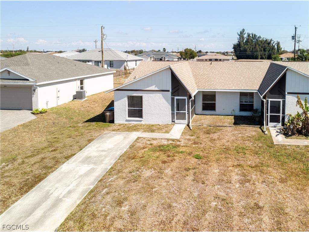 1733 NE 7th Place Cape Coral FL 33909 2026013882 image1