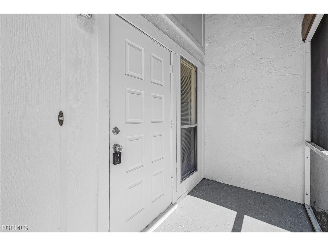 1733 NE 7th Place Cape Coral FL 33909 2026013882 image11