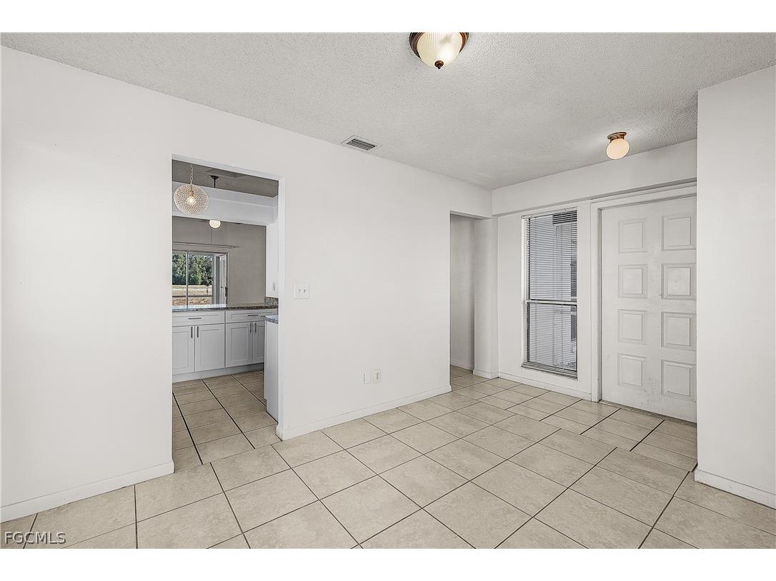 1733 NE 7th Place Cape Coral FL 33909 2026013882 image13