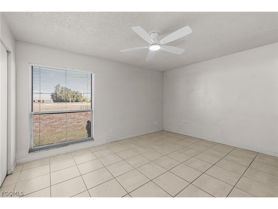 1733 NE 7th Place Cape Coral FL 33909 2026013882 image21