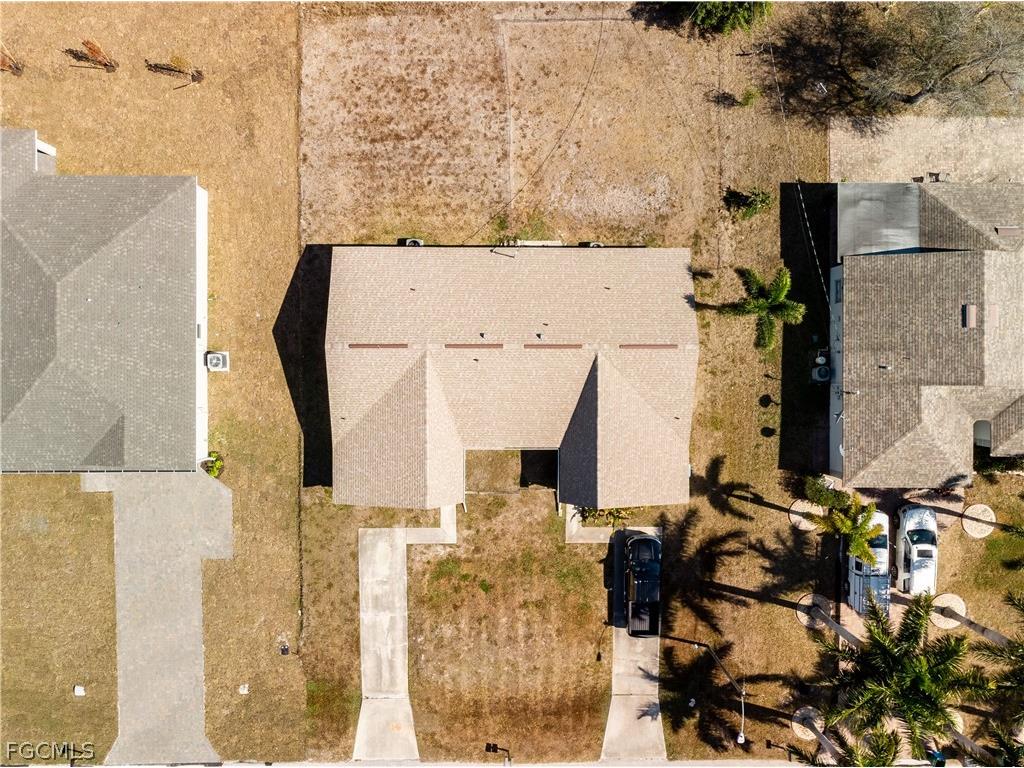 1733 NE 7th Place Cape Coral FL 33909 2026013882 image4