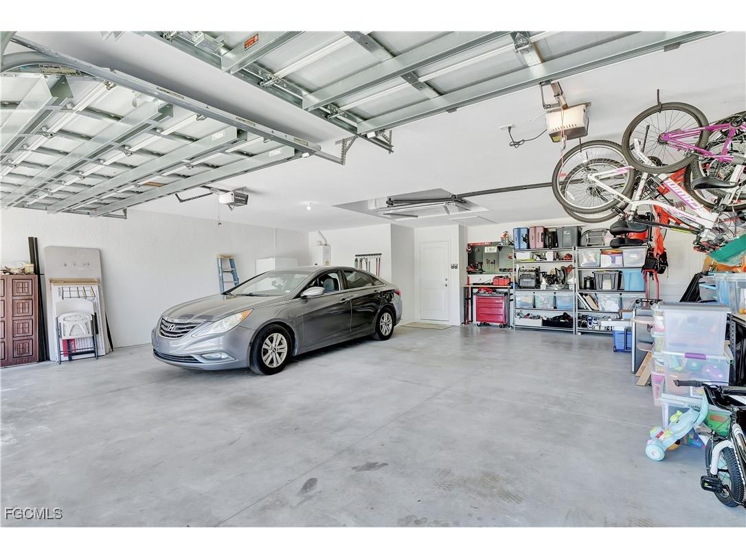 1733 SW 29th Terrace Cape Coral FL 33914 2025003940 image37