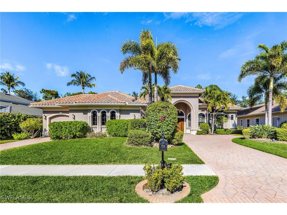 1733 Supreme Court Naples FL 34110 226000390 image1