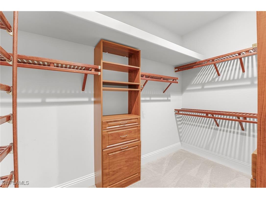 1733 Supreme Court Naples FL 34110 226000390 image12