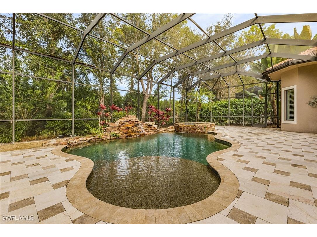 1733 Supreme Court Naples FL 34110 226000390 image25