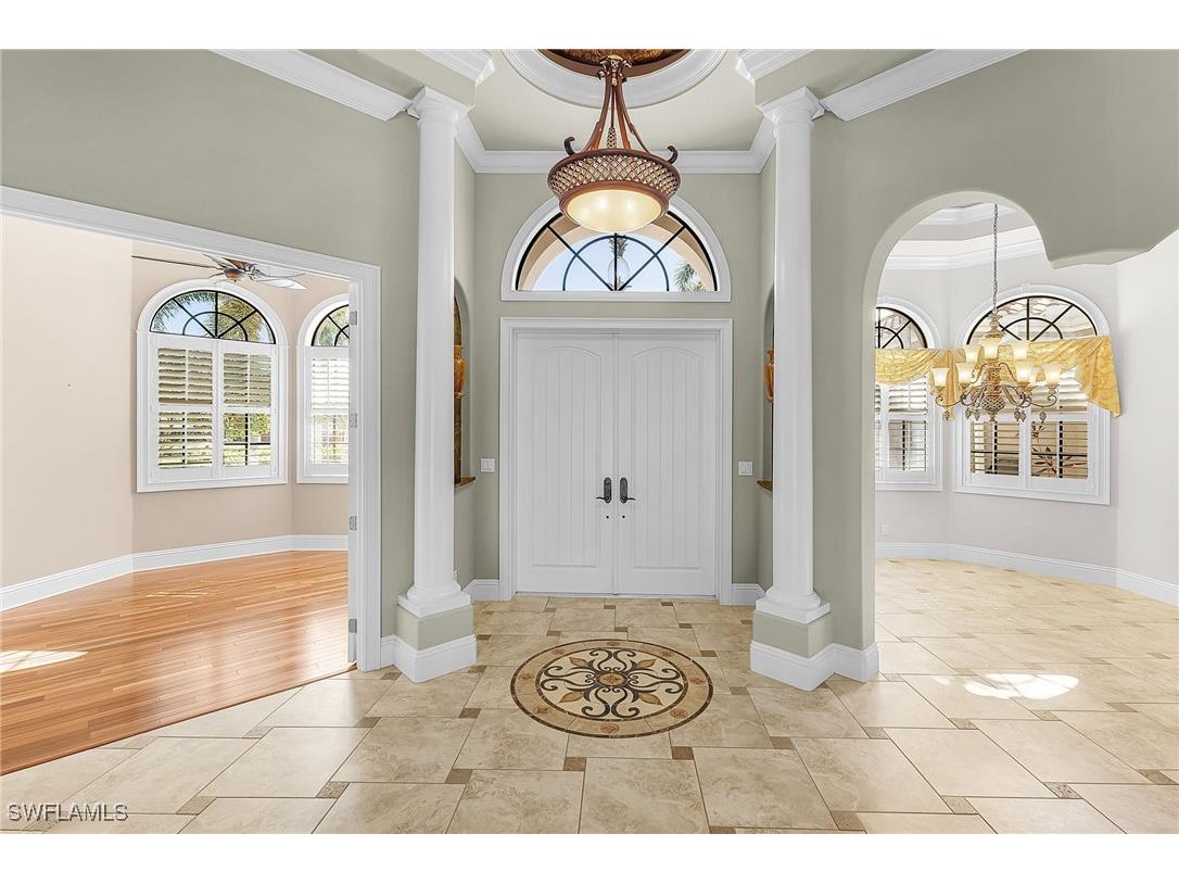 1733 Supreme Court Naples FL 34110 226000390 image4