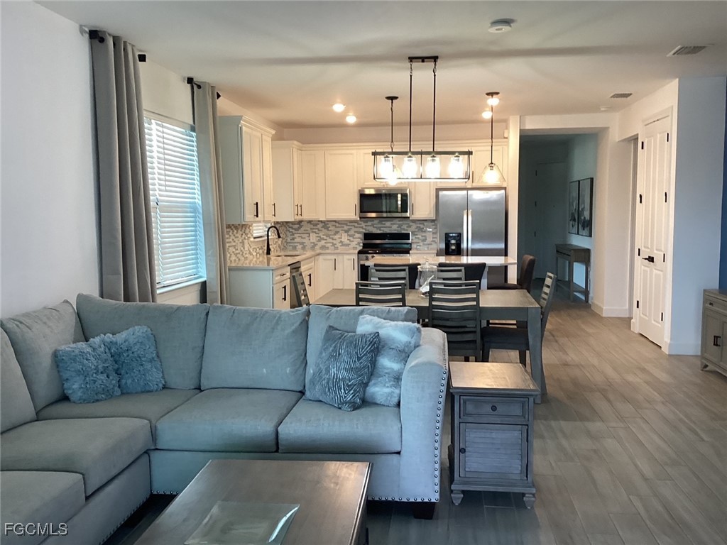 17332 Corsini Drive Fort Myers FL 33913 2025019038 image11