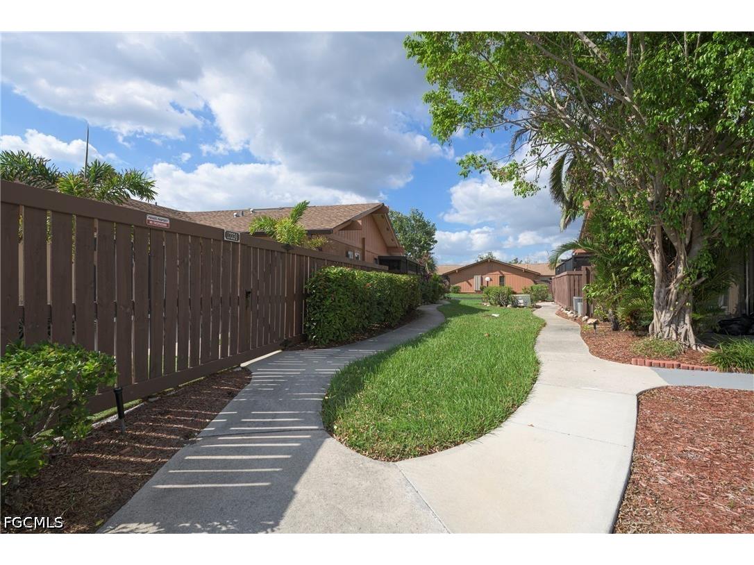 17334 Birchwood Lane Fort Myers FL 33908 2026016787 image11