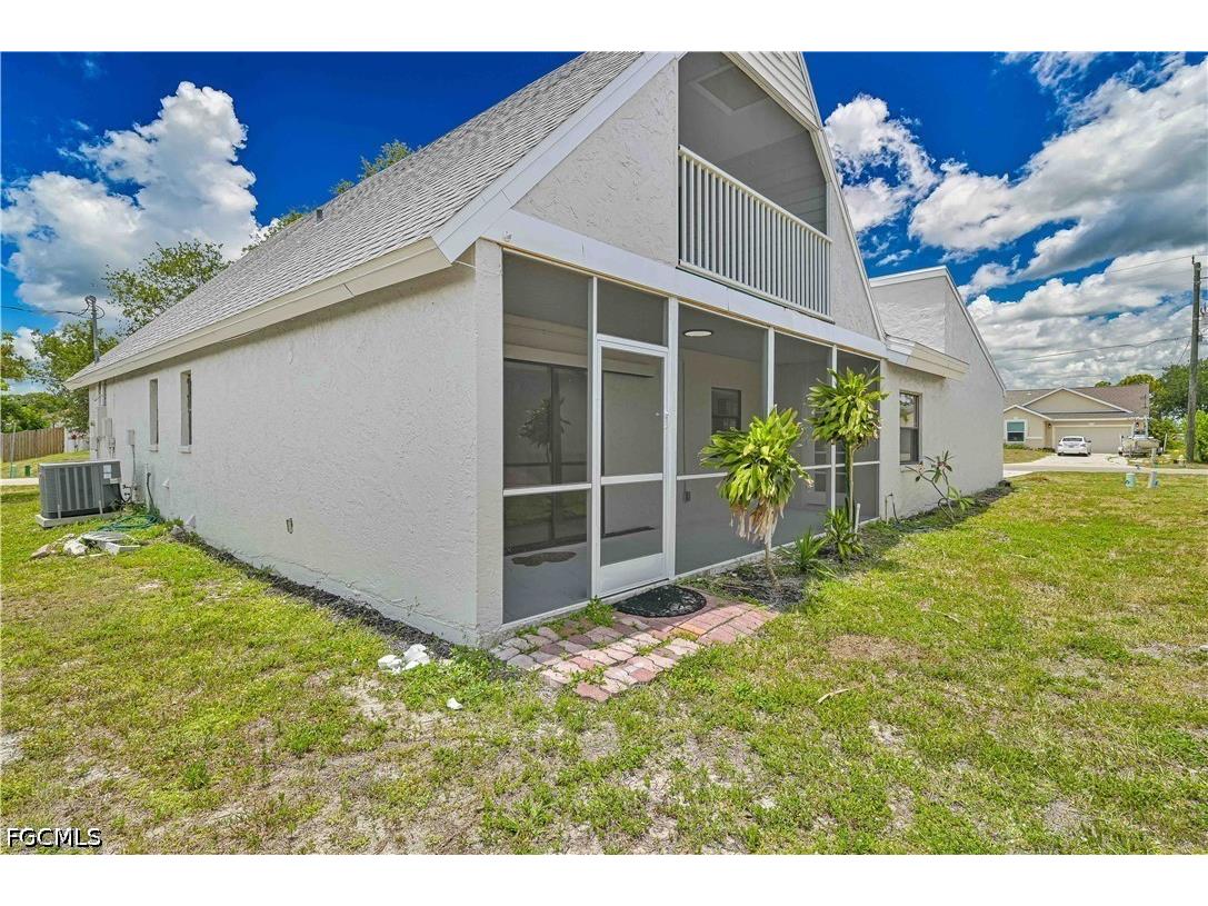 17337 Phlox Drive Fort Myers FL 33967 2026022473 image4