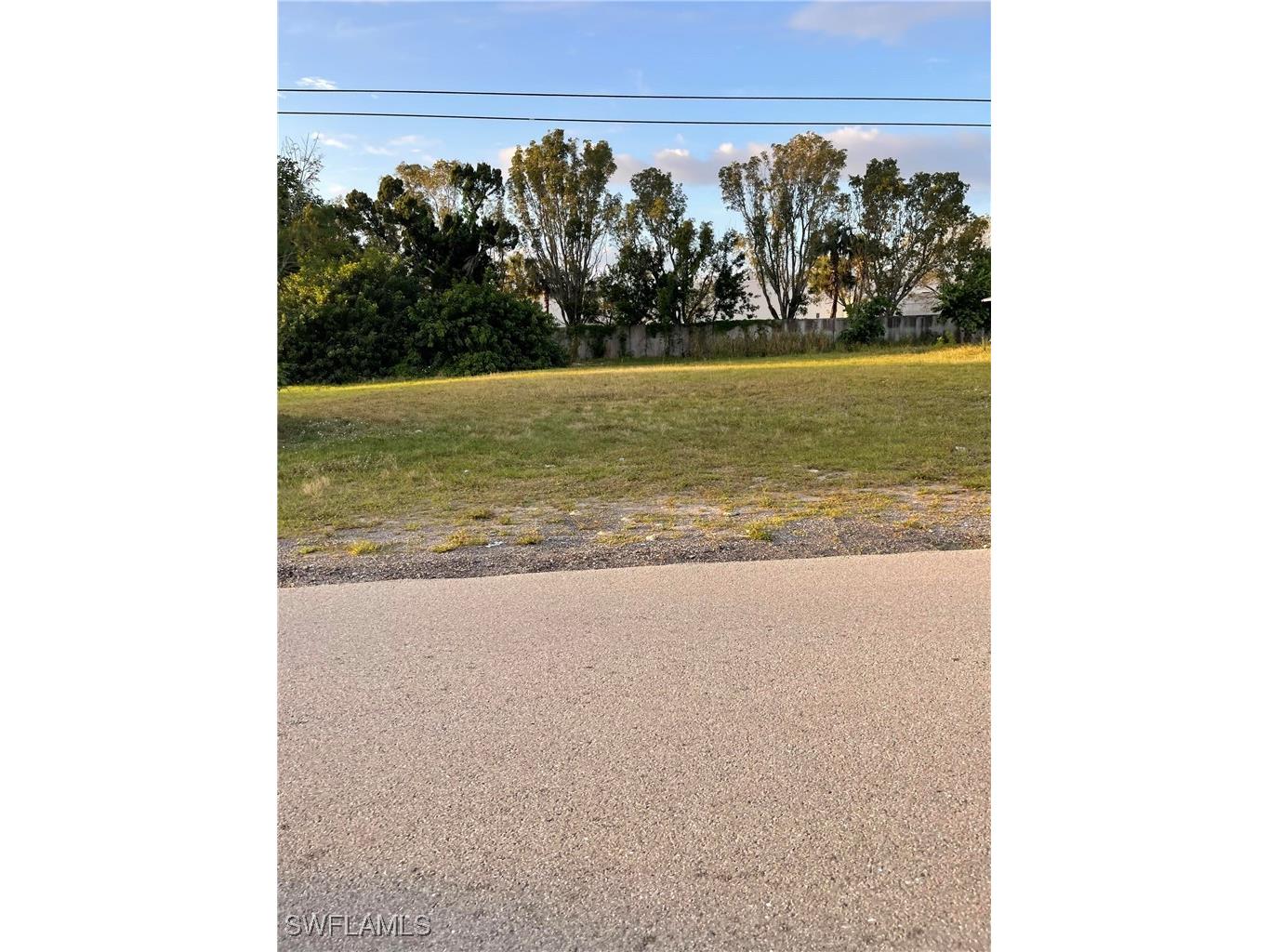 1734 Coral Point Drive Cape Coral FL 33990 224084345 image1