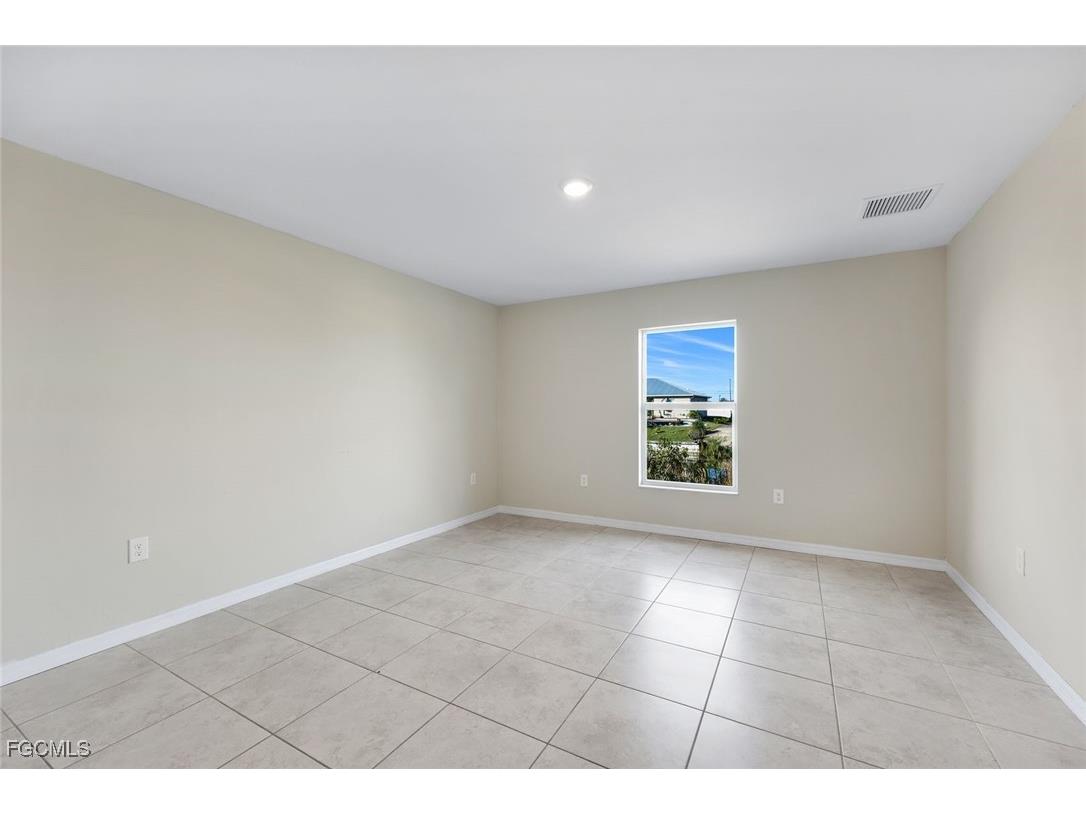 1734 NW 6th Place Cape Coral FL 33993 2025022225 image13