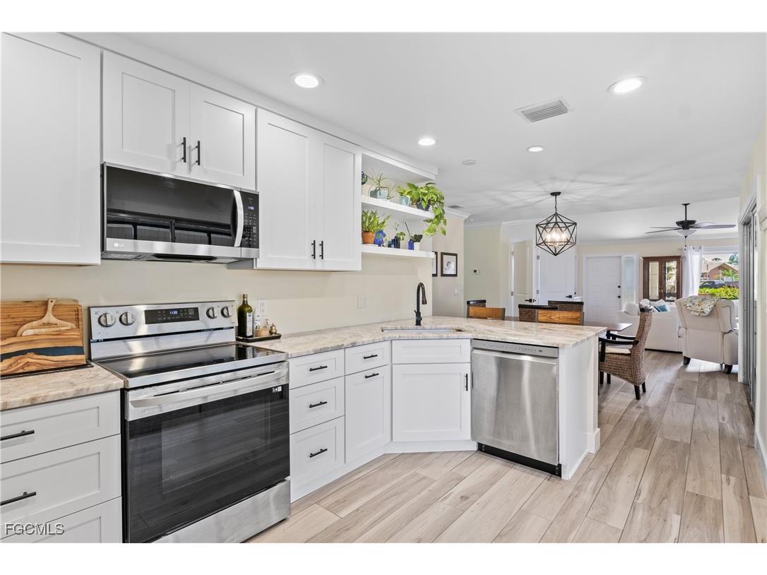 17348 Birchwood Lane Fort Myers FL 33908 2025018869 image12