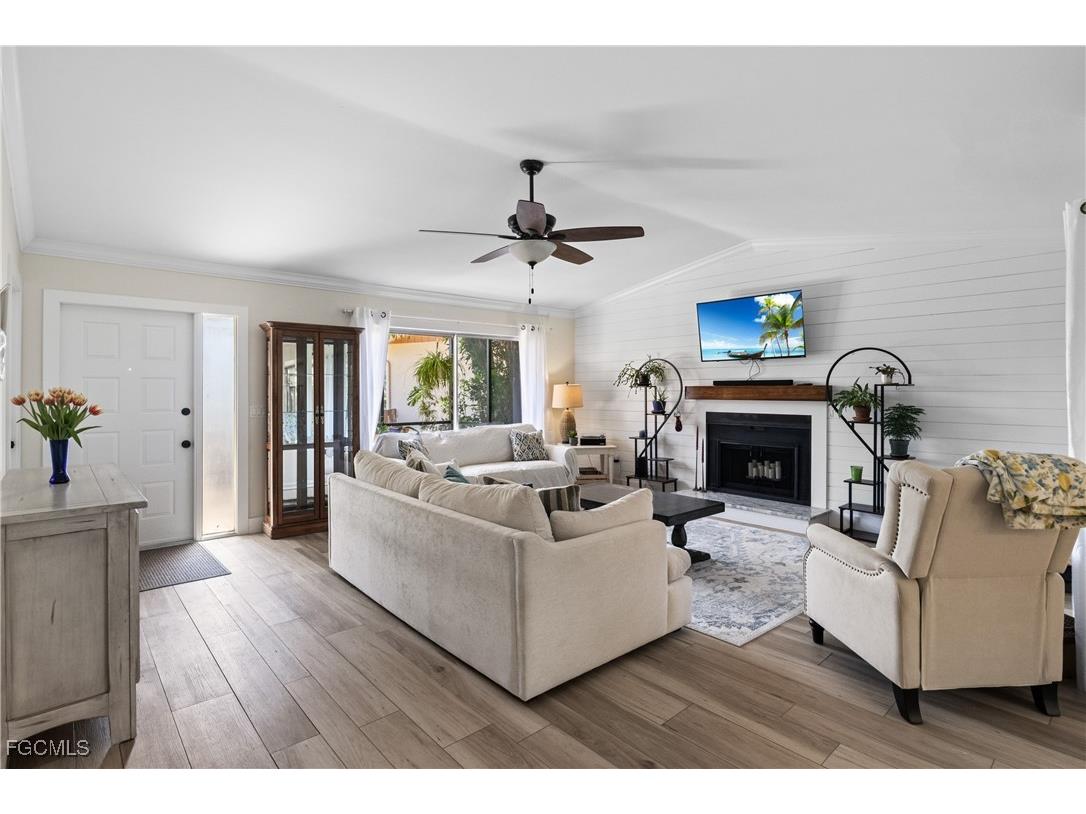 17348 Birchwood Lane Fort Myers FL 33908 2025018869 image6
