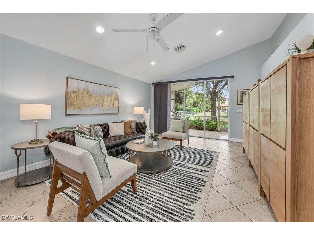 1735 Triangle Palm Terrace Naples FL 34119 224023681 image1