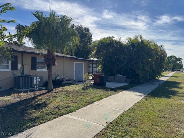 1736 Bonnie Court Fort Myers FL 33901 2025022419 image24