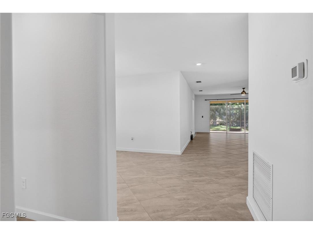 17364 Walnut Run Drive Alva FL 33920 2026006527 image11