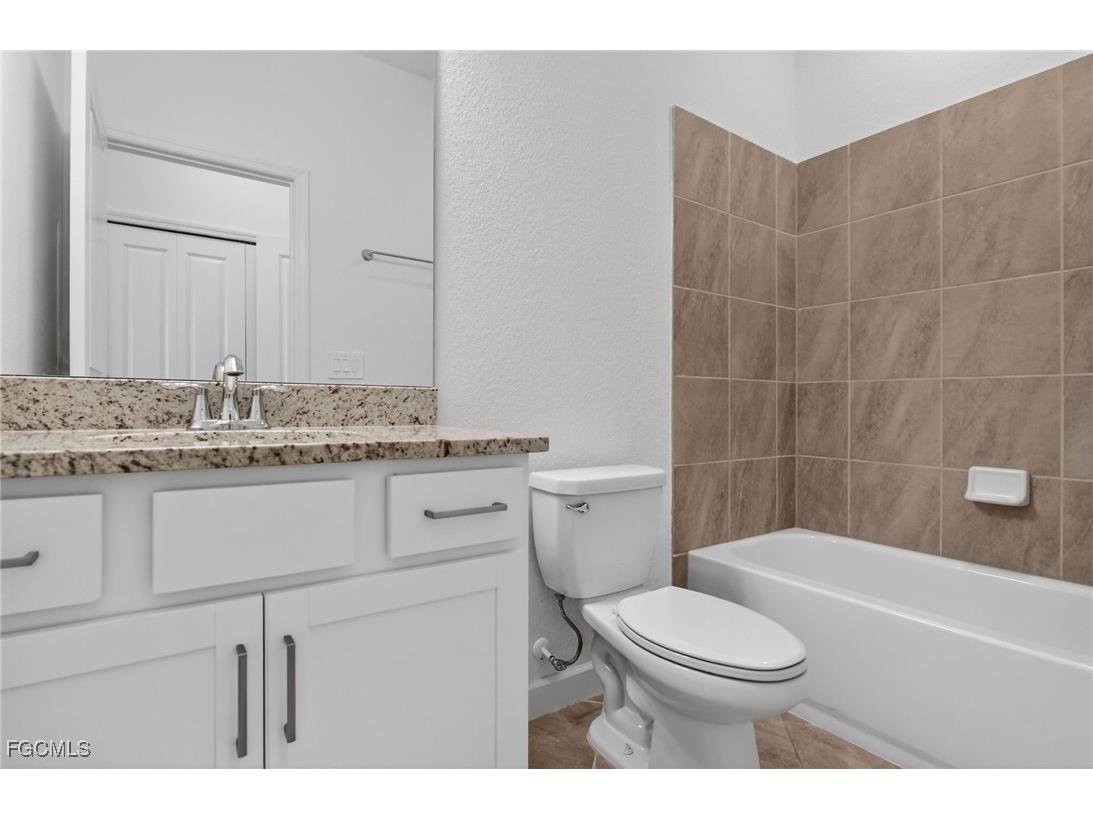 17364 Walnut Run Drive Alva FL 33920 2026006527 image35