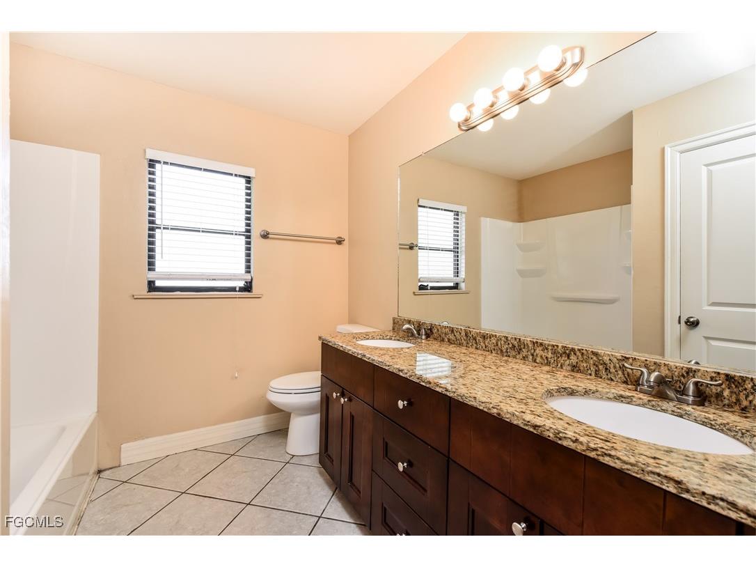 17365 Castile Road Fort Myers FL 33967 2025021756 image14