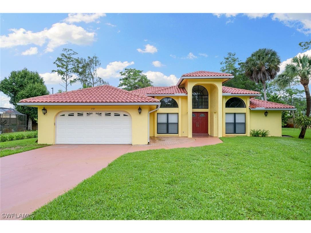 1737 Knights Way Naples FL 34112 224052672 image1