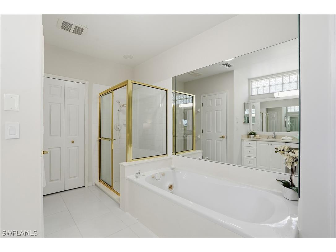 1737 Marsh Run Naples FL 34109 226007987 image20