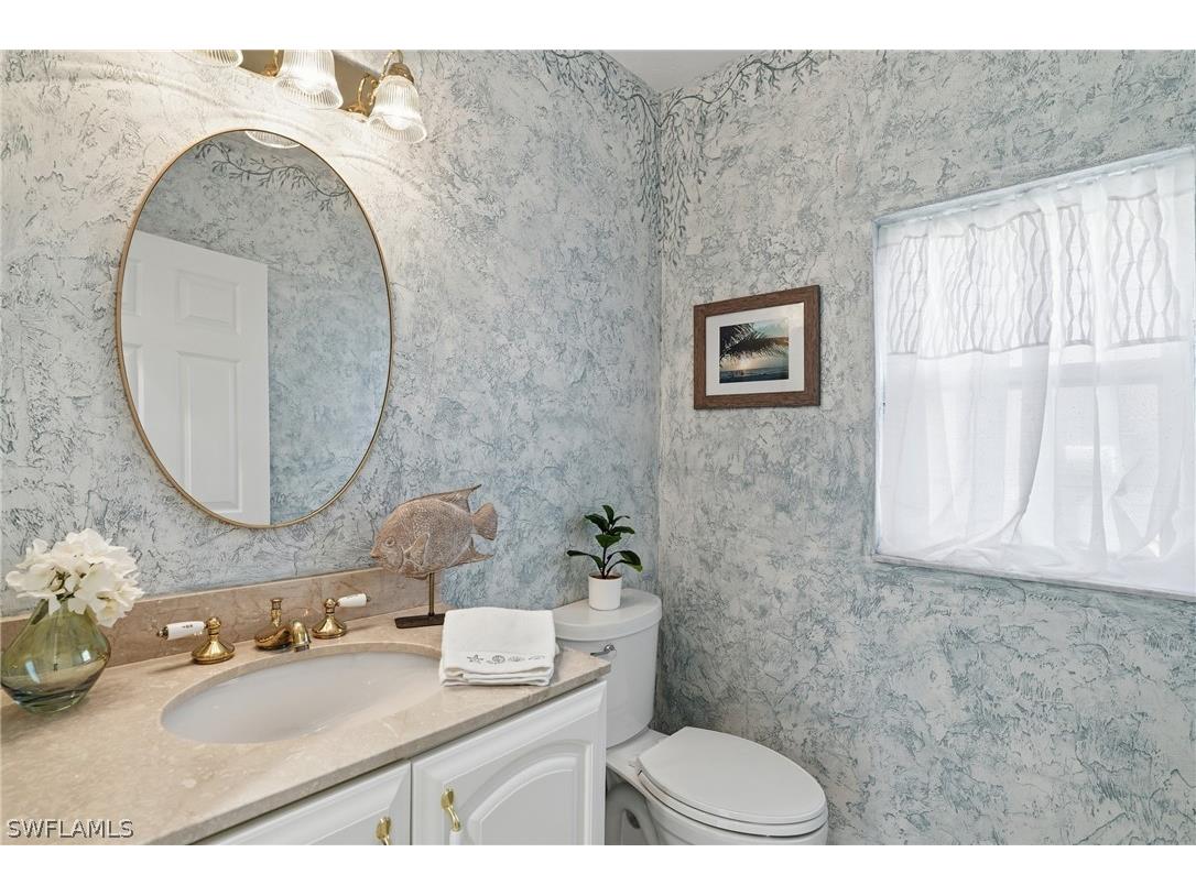 1737 Marsh Run Naples FL 34109 226007987 image23